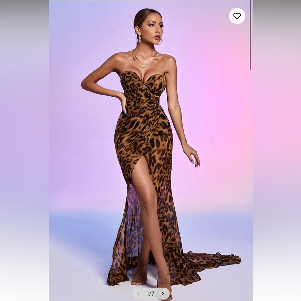 Bella Barnett size medium cheetah dress